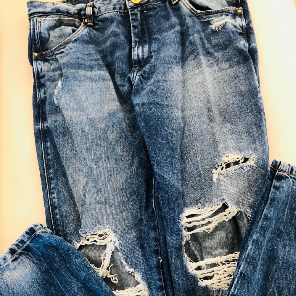 ZARA TRAFALUC JEANS🦋